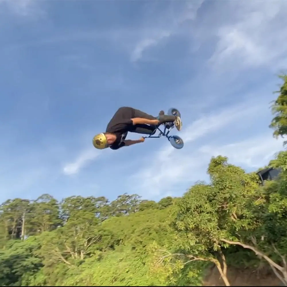 Ryan Williams vs Mini BMX