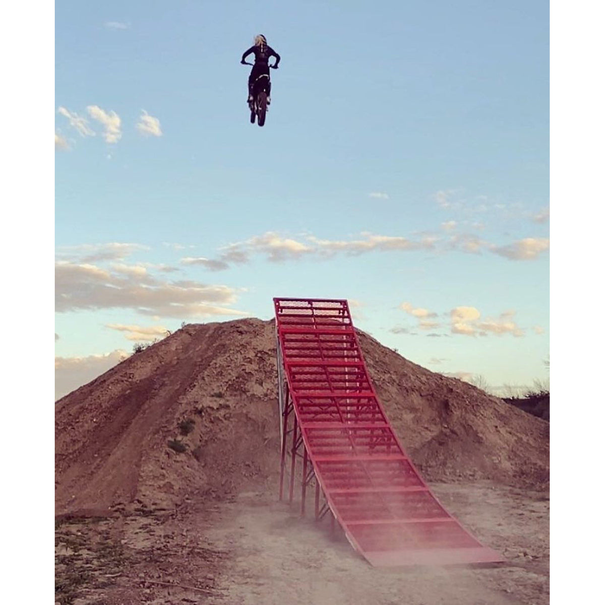 105" MOTO Jump Ramp Freshpark