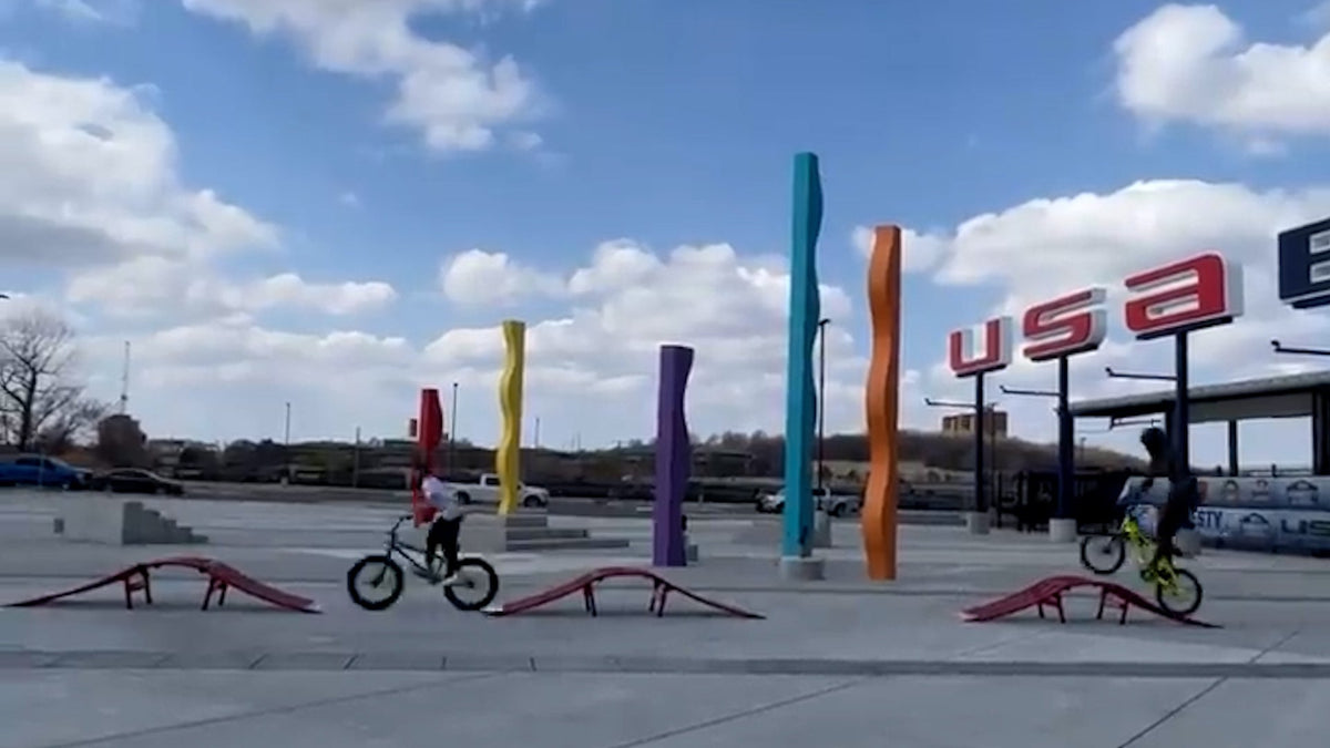 BMX Dual Pump Track on a Cart Freshpark
