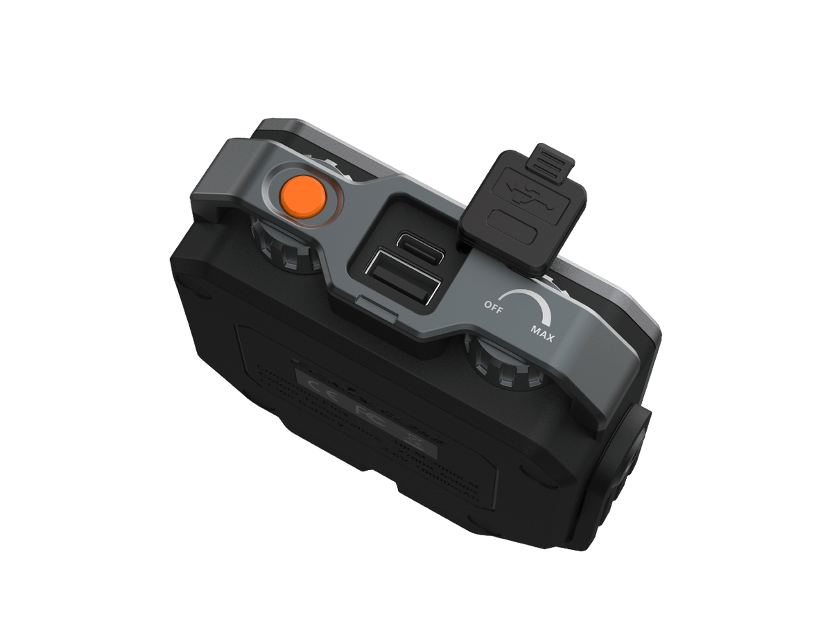 Fenix CL28R Multifunctional Outdoor LED Lantern Fenix Store